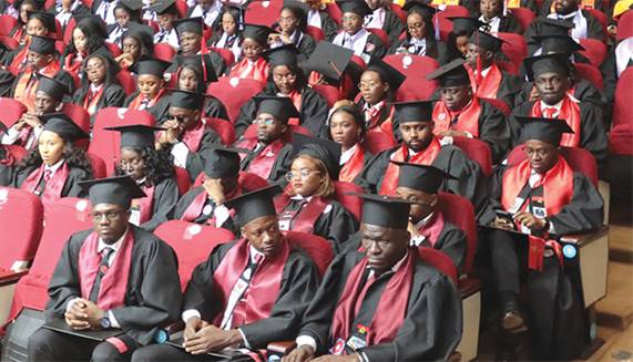 Novo Regulamento estabelece regras de atribuição de títulos académicos