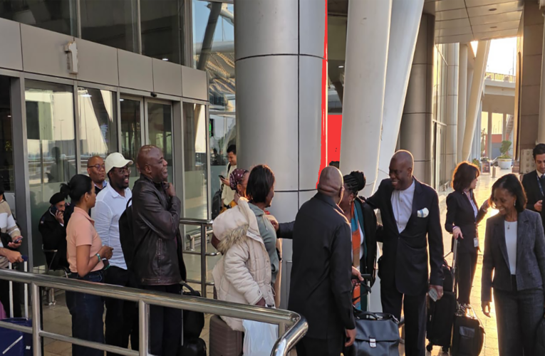 Angolanos em Israel regressam em segurança para Luanda