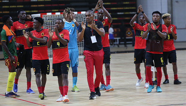 Futsal: Vice-campeões sobem cinco lugares